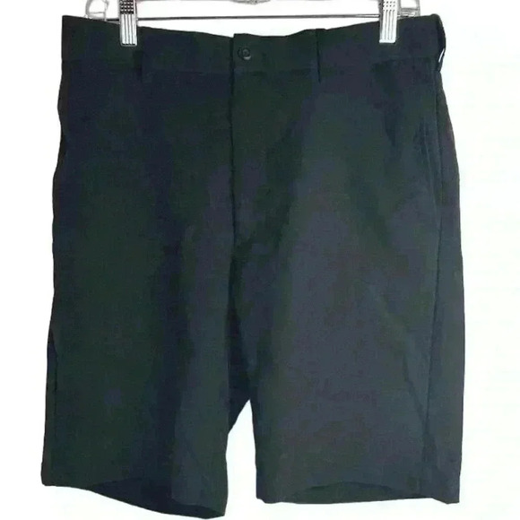 PGA TOUR Men's Black Chino Golf Shorts Size 32 Casual Solid - Picture 1 of 5